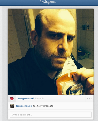 Illustration for article titled Runner Makes Sexy Selfies With Items He Buys With Receipts After Running